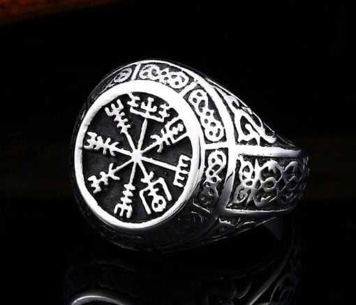 amulet ring