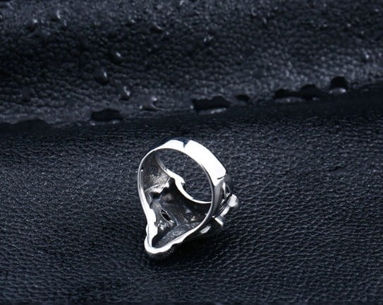Nordic Wolf Ring - Viking Style