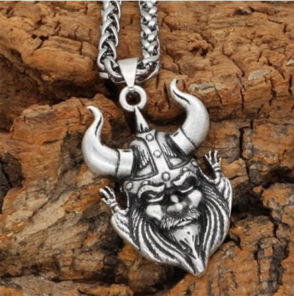 Vikings Warrior Pendant Norse Odin Horns Helmet Necklace
