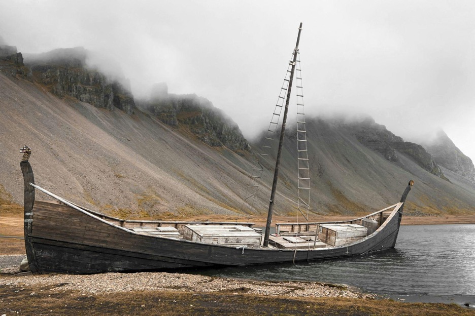 viking-longship